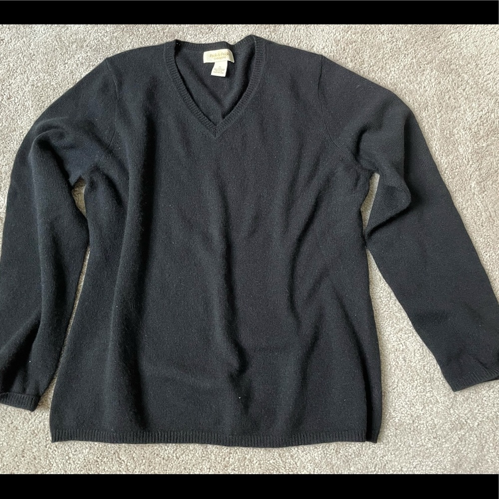 Peck & Peck 100% cashmere sweater